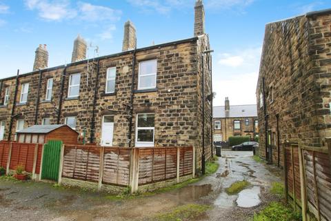 2 bedroom terraced house for sale, Fountain Street, Morley, LS27