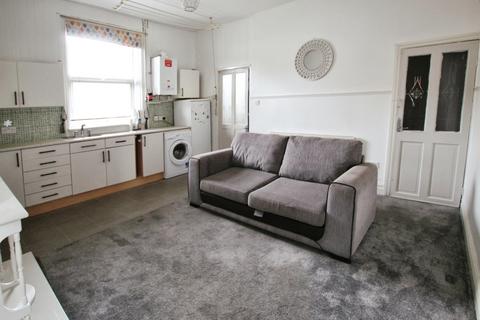 2 bedroom terraced house for sale, Fountain Street, Morley, LS27