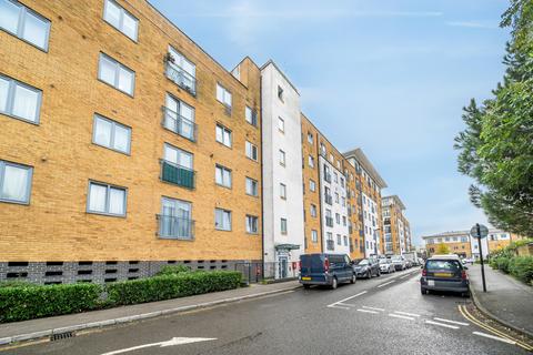 2 bedroom apartment for sale, Taywood Road, Northolt, Middlesex