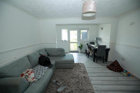 2 bedroom house for sale, Wheatcroft Drive, Chelmsley Wood, Solihull, Birmingham B37