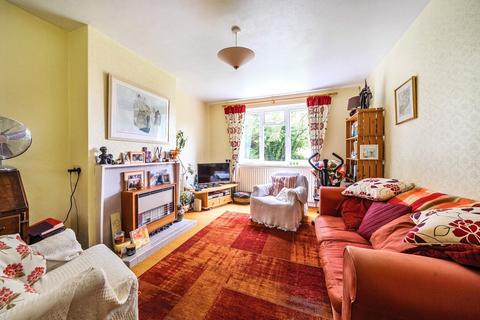 2 bedroom maisonette for sale, Church Road, Hertfordshire WD17