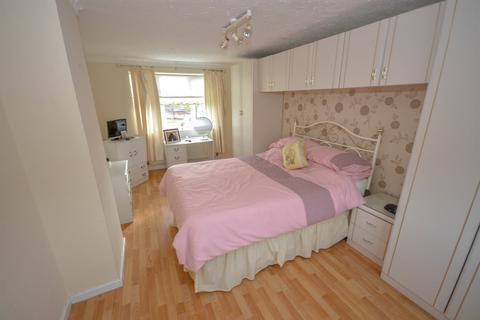 2 bedroom terraced house for sale, Galsworthy Road, South Shields