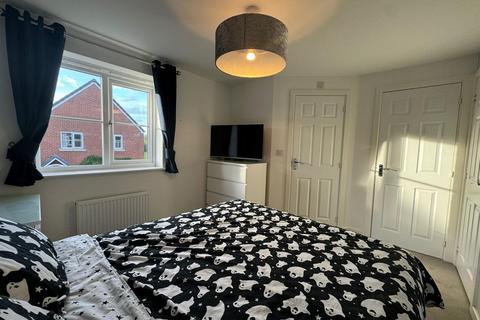 4 Aster Drive, Rugby, CV23 0HR