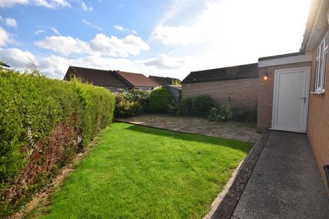 2 bedroom detached bungalow for sale, Ashdell, Goole