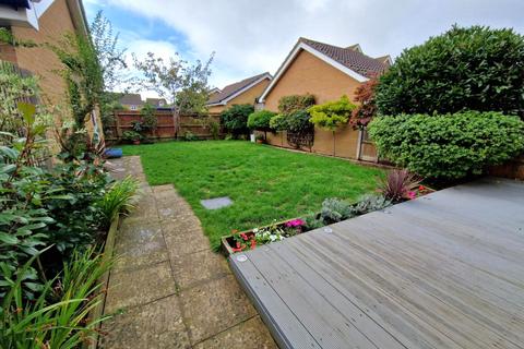 4 bedroom detached house for sale, Martinet Drive, Lee-on-the-Solent, Hampshire, PO13