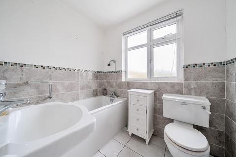 16 Chieveley Road, Bexleyheath, DA7 6AH