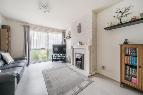 5 Connop Way, Frimley, Camberley, GU16 8RX