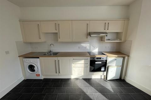 2 bedroom flat to rent, Zion Gardens, Brighton