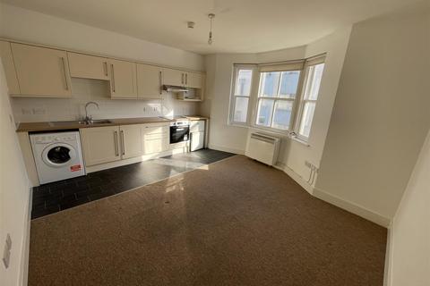 2 bedroom flat to rent, Zion Gardens, Brighton