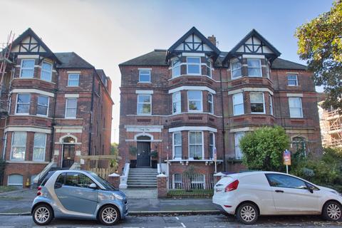 3 bedroom ground floor flat for sale, Bouverie Road West, Folkestone CT20 2RL