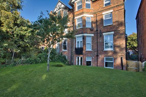 3 bedroom ground floor flat for sale, Bouverie Road West, Folkestone CT20 2RL