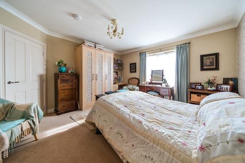 4 Trustees Close, Denham Garden Village, Uxbridge, UB9 5GG