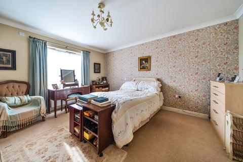 4 Trustees Close, Denham Garden Village, Uxbridge, UB9 5GG