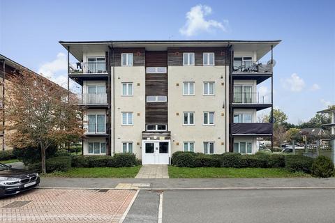 2 bedroom flat for sale, Blackburn Way, Hounslow TW4