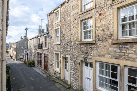 3 bedroom cottage for sale, Kirkgate, Settle BD24