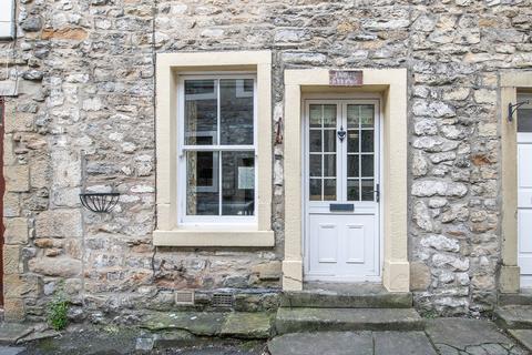 3 bedroom cottage for sale, Kirkgate, Settle BD24