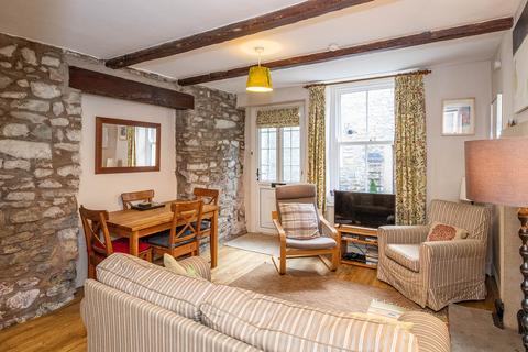 3 bedroom cottage for sale, Kirkgate, Settle BD24