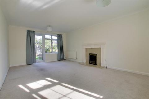 4 bedroom detached house to rent, Sheepfold, St. Ives