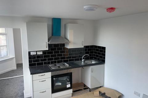 Studio to rent, Tomkinson Road, Nuneaton CV10