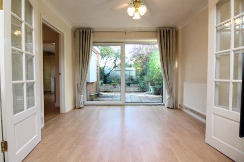 36 Astwick Road, Stotfold, Hitchin, SG5 4AU