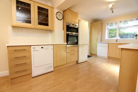 36 Astwick Road, Stotfold, Hitchin, SG5 4AU