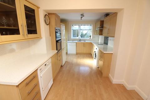 36 Astwick Road, Stotfold, Hitchin, SG5 4AU