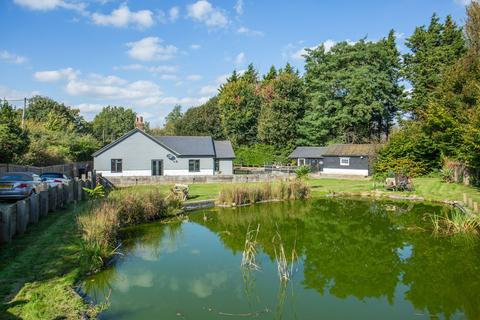 3 bedroom detached bungalow for sale, Shatterling, Canterbury, CT3