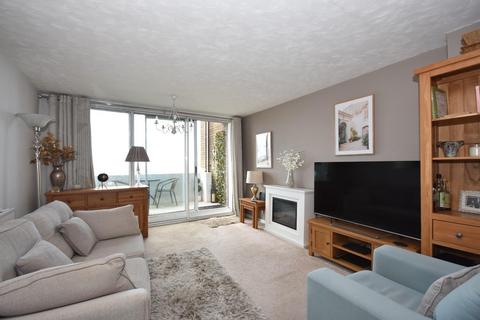 2 bedroom flat for sale, 10 Gwent, Northcliffe, Penarth, CF64 1DY