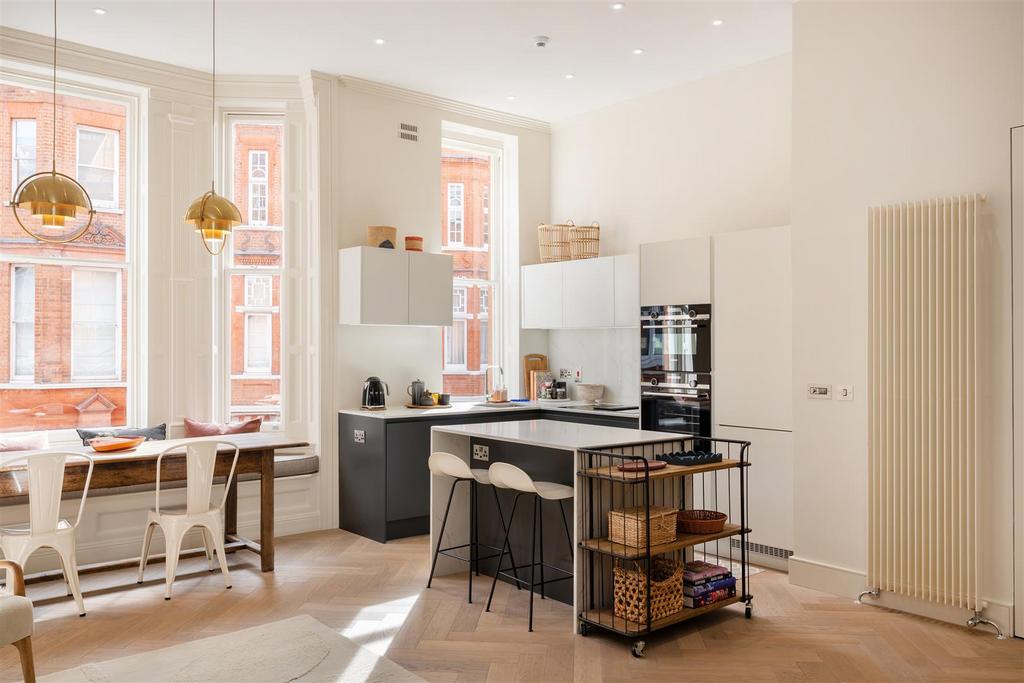 4, 8 Draycott Place Hi-6.jpg