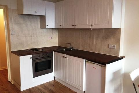 Studio to rent, Princes Avenue, Muswell Hill N10