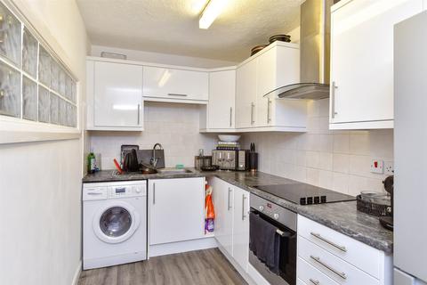 1 bedroom flat for sale, Dominion Road, Worthing, West Sussex