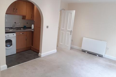 1 bedroom flat to rent, High Street, Poole BH15