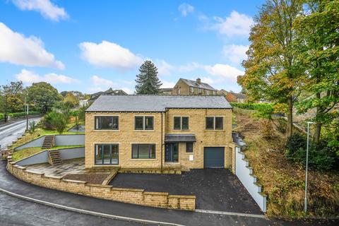 4 bedroom detached house for sale, Dearneside Road, Denby Dale, HD8