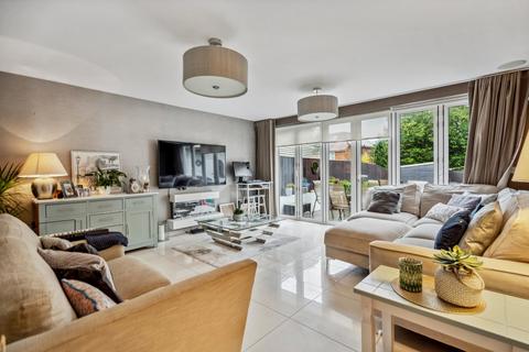 4 bedroom semi-detached house for sale, Cranwells Lane, Farnham Common SL2