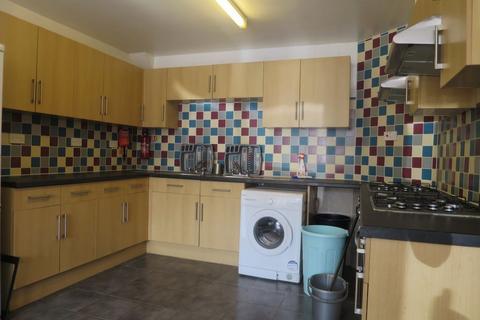 8 bedroom house share to rent, Ridgefield Road