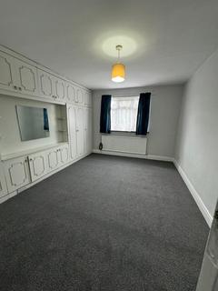 3 bedroom end of terrace house to rent, Torbay Road, Harrow HA2