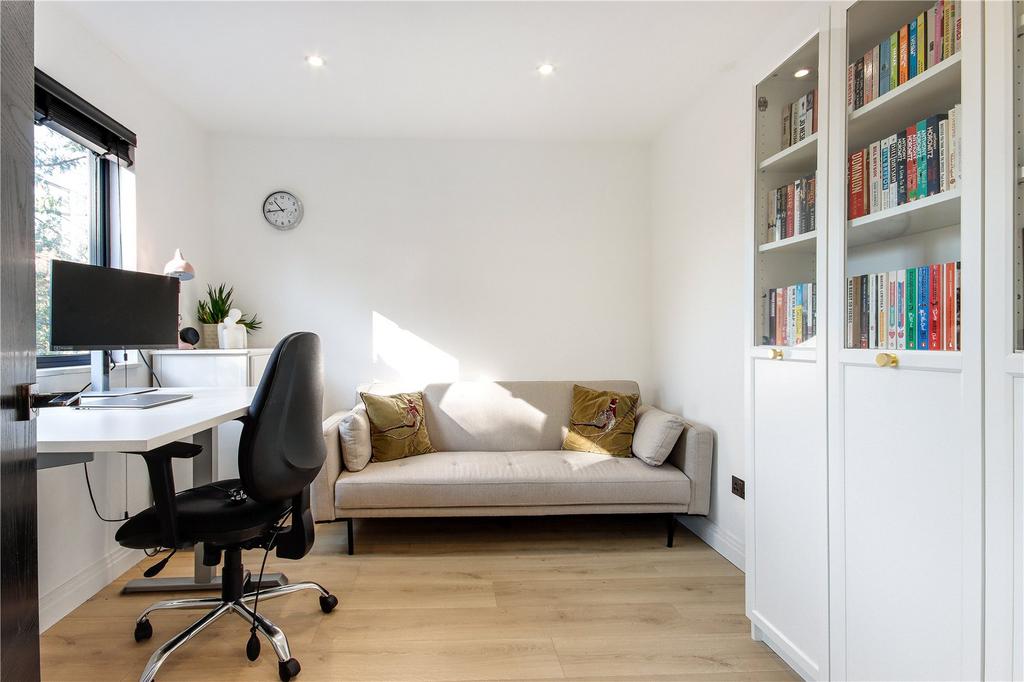 Bedroom 4/Study