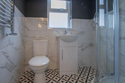 1 bedroom flat to rent, Room 2 11 Byron Street, Daybrook