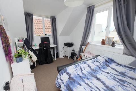 2 bedroom flat for sale, Flat 1 Dubral House, 379A Gloucester Road, Horfield, Bristol, BS7 8TN