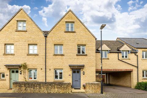 4 bedroom house for sale, Forstall Way | Cirencester