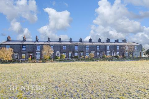 3 bedroom terraced house for sale, West View, Delph