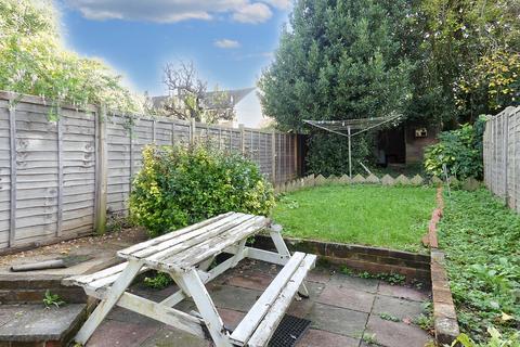 40 West Street, Crawley, RH11 8AW