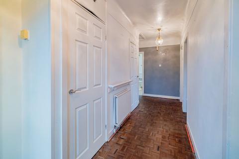 5 Broadway, Hawarden, Deeside, CH5 3BL