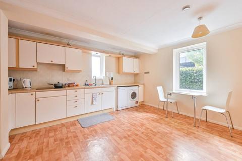 2 bedroom flat to rent, Conant Mews, Aldgate, London, E1