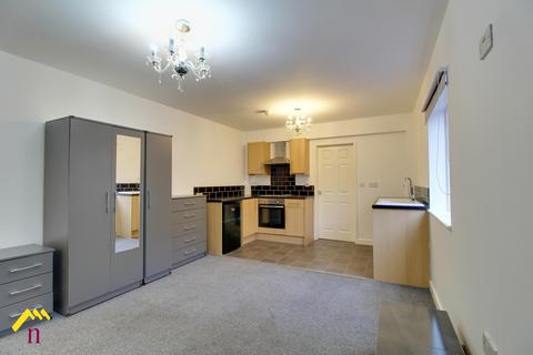 2 bedroom flat to rent, Bentley Road, Doncaster DN5