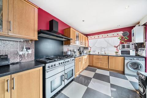 5 bedroom semi-detached house for sale, King Harolds Way, Bexleyheath