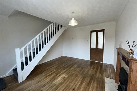 2 bedroom mews to rent, Forester Drive, Stalybridge SK15