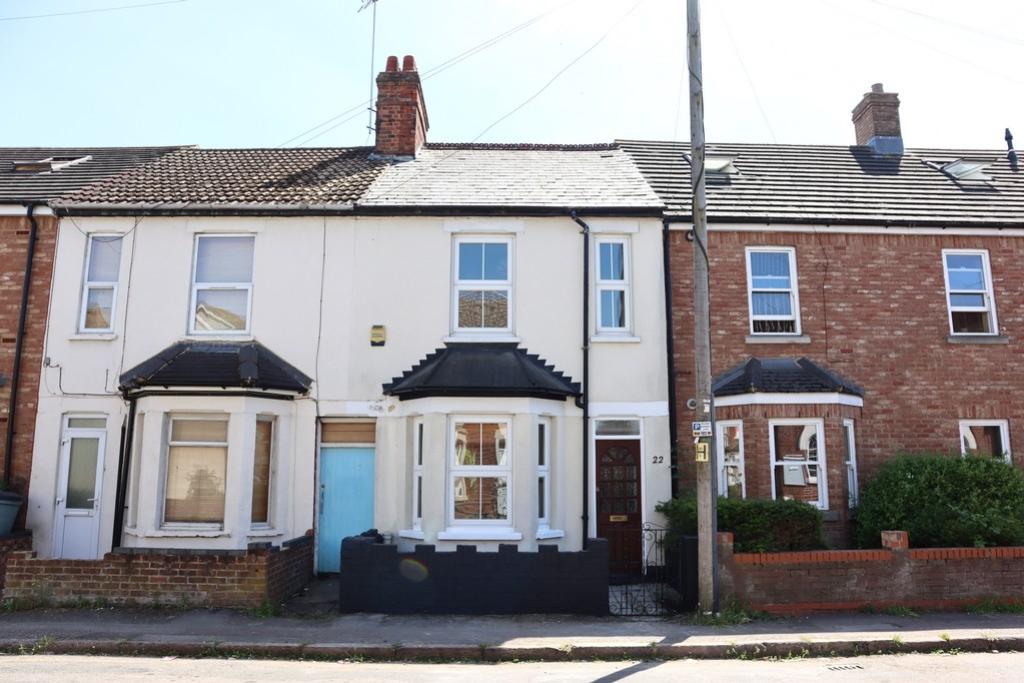 Street, Milton Keynes MK2 2 bed terraced house to rent £1,200