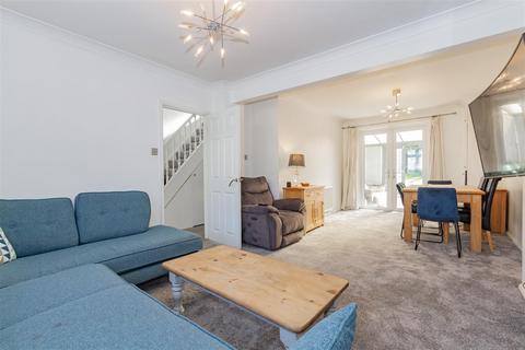 32 Whitehill Road, Crayford, Dartford, DA1 4AA