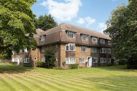 2 bedroom apartment for sale, West Hill, London